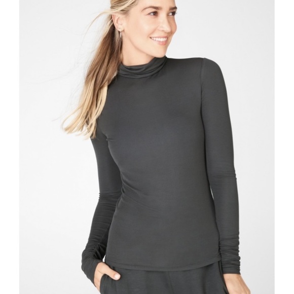 Fabletics Tops - Fabletics Jess Long Sleeve Turtleneck Top